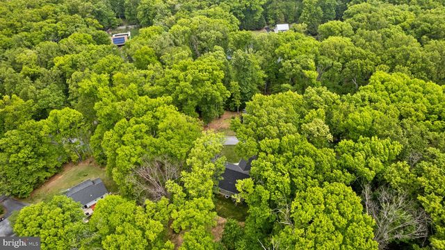 900 BUNNY LN, Harpers Ferry, WV 25425