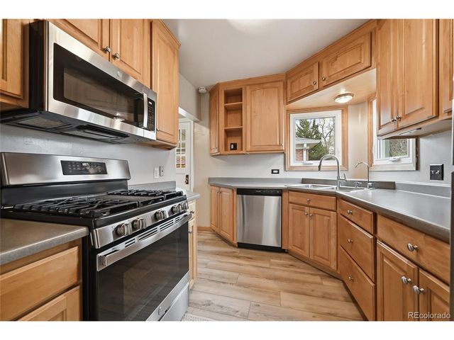 2010 S Saint Paul St, Denver, CO 80210