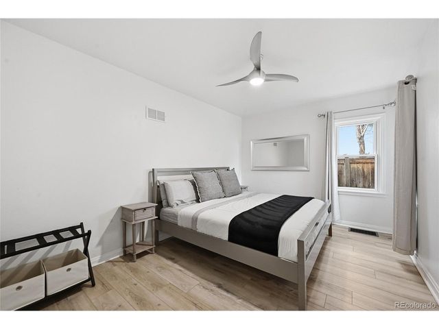 2010 S Saint Paul St, Denver, CO 80210