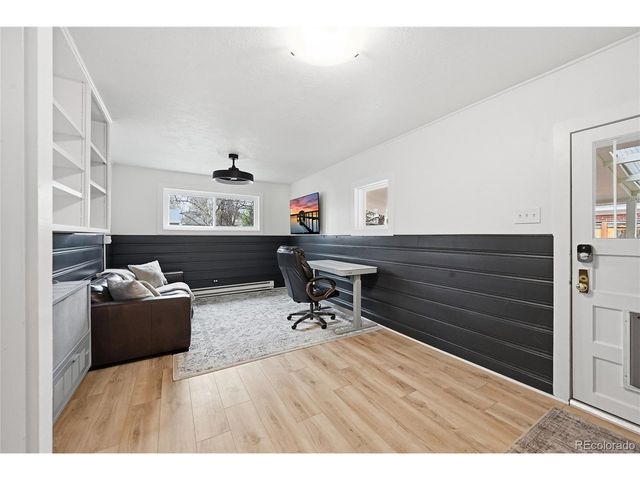 2010 S Saint Paul St, Denver, CO 80210
