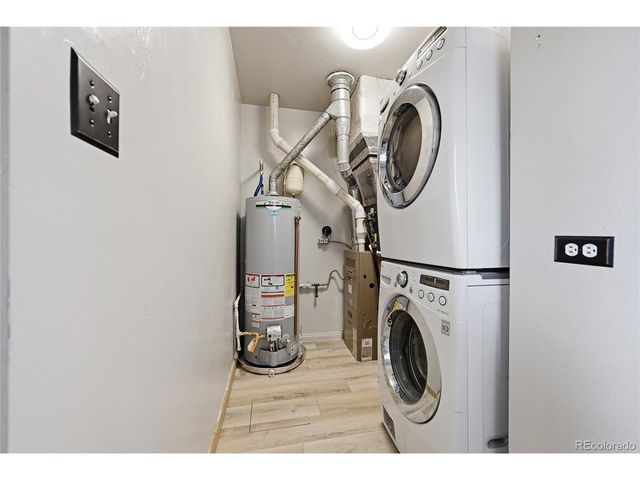 2010 S Saint Paul St, Denver, CO 80210