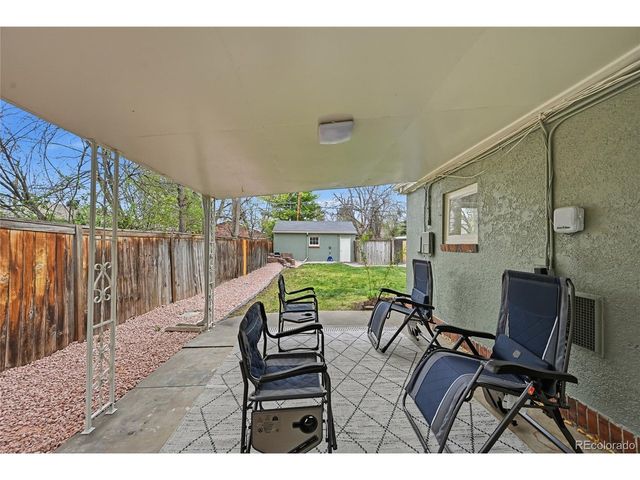 2010 S Saint Paul St, Denver, CO 80210