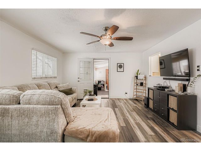 4860 E Kansas Dr, Denver, CO 80246