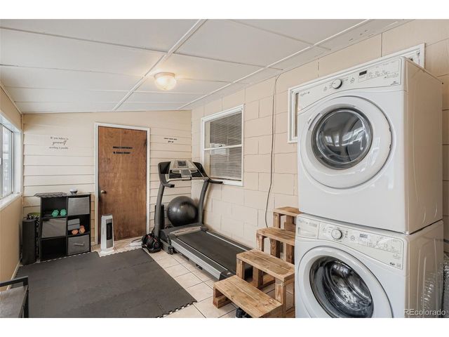 4860 E Kansas Dr, Denver, CO 80246