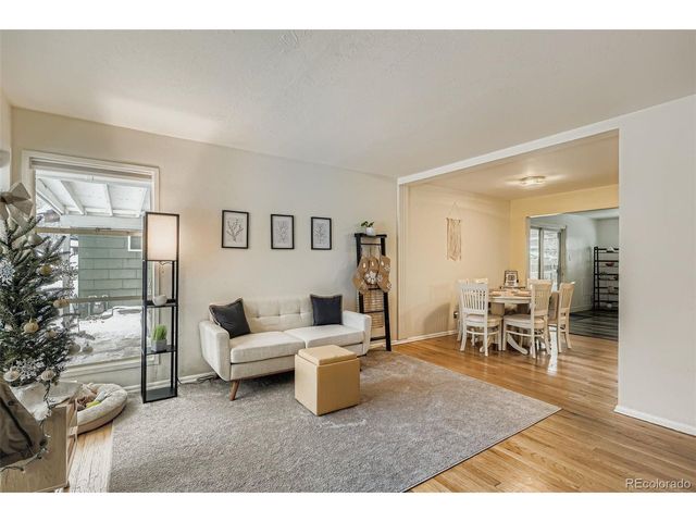 4860 E Kansas Dr, Denver, CO 80246