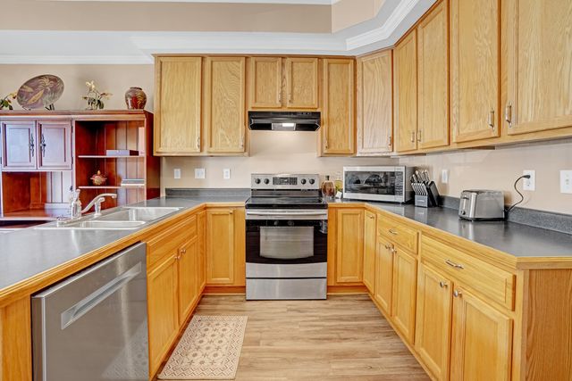 3324 Monterey Square Lane 102, Fort Pierce, FL 34982