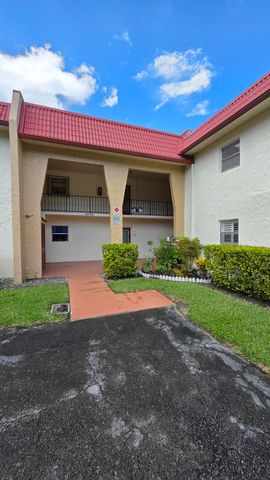 319 Lake Frances Drive, West Palm Beach, FL 33411