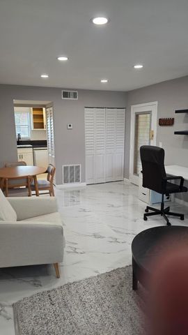 319 Lake Frances Drive, West Palm Beach, FL 33411