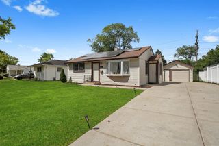 4101 Owl Drive, Rolling Meadows, IL 60008