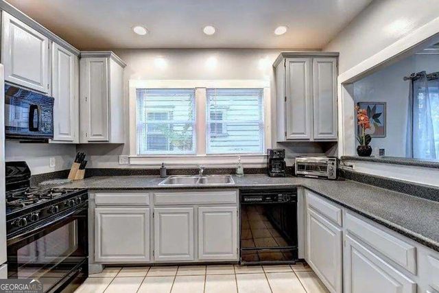 1179 Francis Street NW, Atlanta, GA 30318