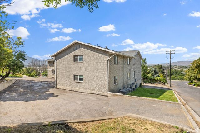 2048 S NEVADA AVE, Provo, UT 84606