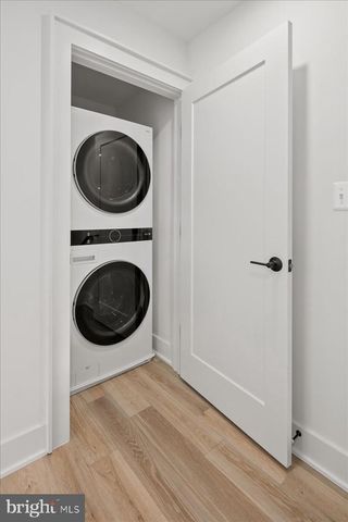 911 N IRVING ST, Arlington, VA 22201