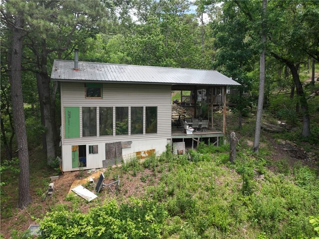 6937 Highway 221, Berryville, AR 72616