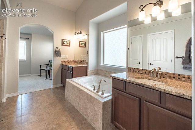 8165 Foxtail Pine Place, Colorado Springs, CO 80927