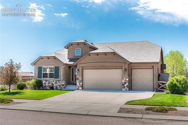 8165 Foxtail Pine Place, Colorado Springs, CO 80927
