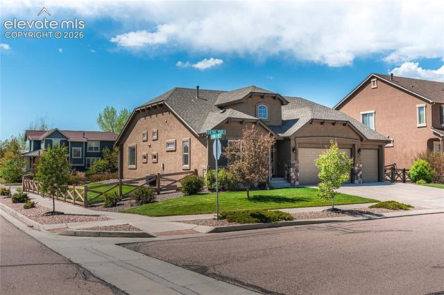 8165 Foxtail Pine Place, Colorado Springs, CO 80927