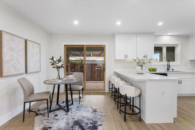 18840 18840 Cameo Ct, Castro Valley, CA 94546