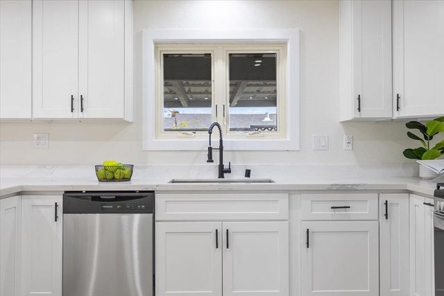 18840 18840 Cameo Ct, Castro Valley, CA 94546