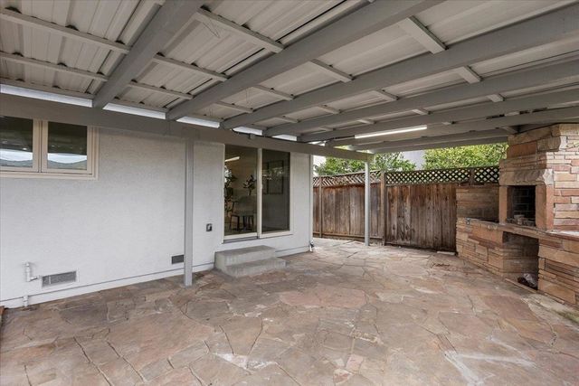 18840 18840 Cameo Ct, Castro Valley, CA 94546