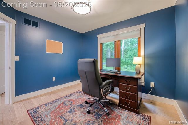 5901 Ford Road, Commerce Twp, MI 48382