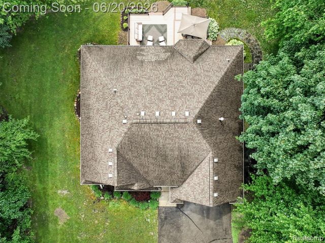 5901 Ford Road, Commerce Twp, MI 48382