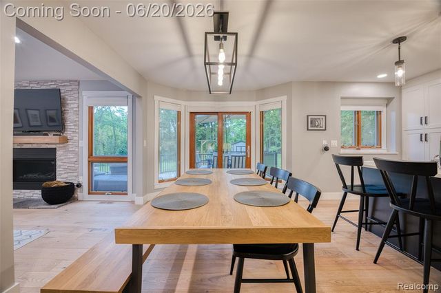 5901 Ford Road, Commerce Twp, MI 48382