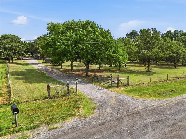 347174 E 1047 Road, Meeker, OK 74855