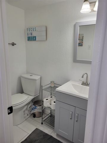 600 Tanglewood Drive S, Irving, TX 75061