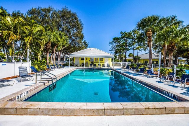 437 WEXFORD CIRCLE 79, Venice, FL 34293
