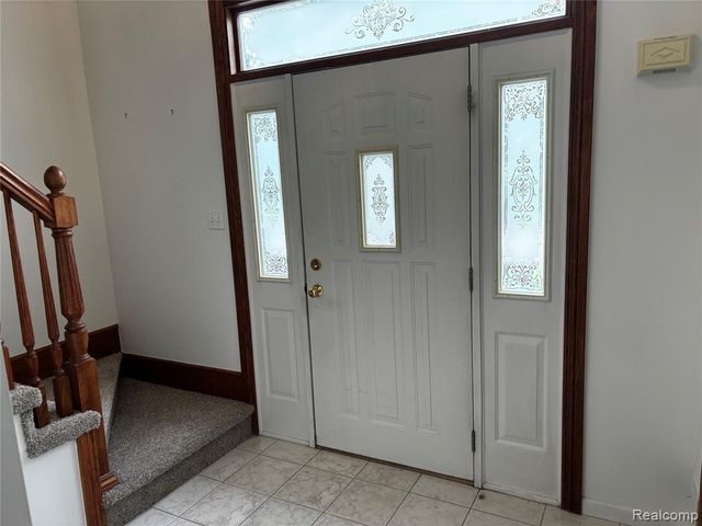 2161 Crystal Drive 8, Rochester Hills, MI 48309