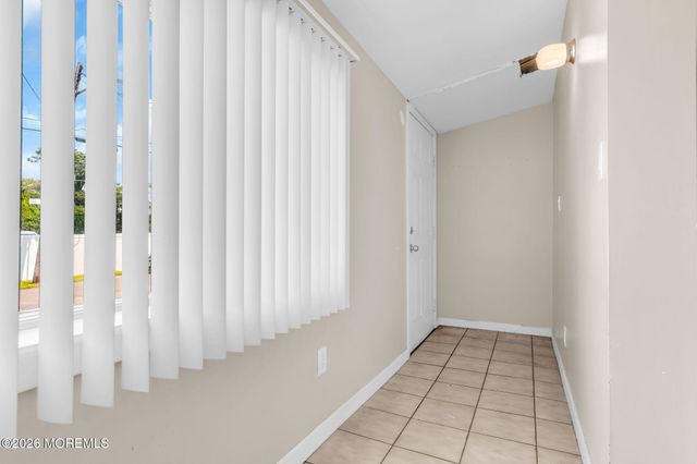 5 Summerfield Avenue, South Amboy, NJ 08879