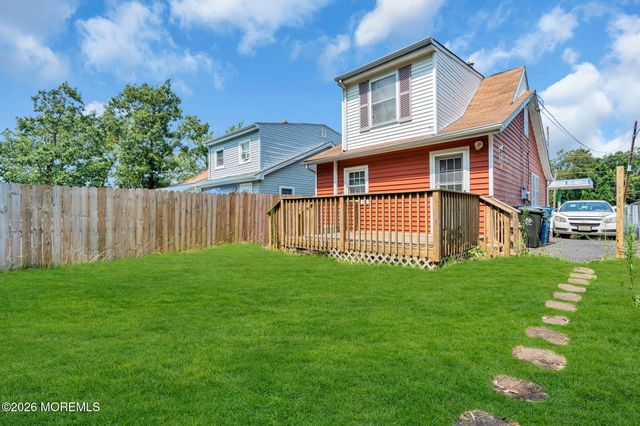 5 Summerfield Avenue, South Amboy, NJ 08879