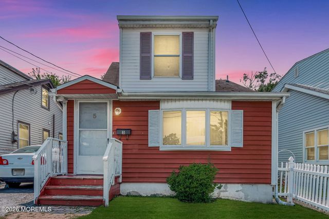 5 Summerfield Avenue, South Amboy, NJ 08879