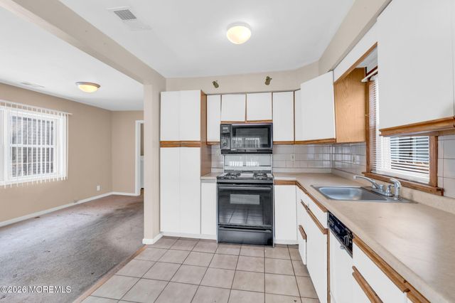 5 Summerfield Avenue, South Amboy, NJ 08879