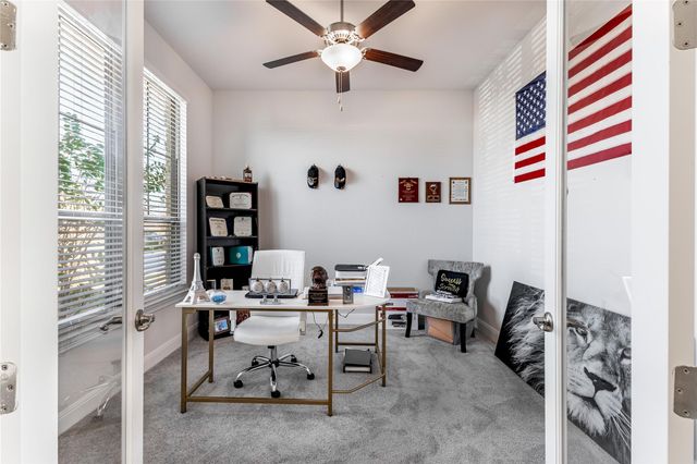 306 Pulitzer DR, Hutto, TX 78634