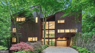 5196 27TH ST NW, Washington, DC 20008