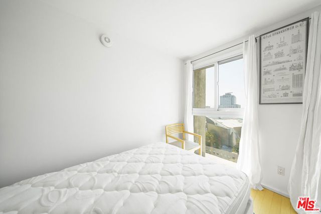 800 W 1st Street 2104, Los Angeles, CA 90012