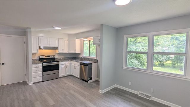 7915 E 117 Terrace, Kansas City, MO 64134