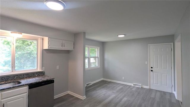 7915 E 117 Terrace, Kansas City, MO 64134