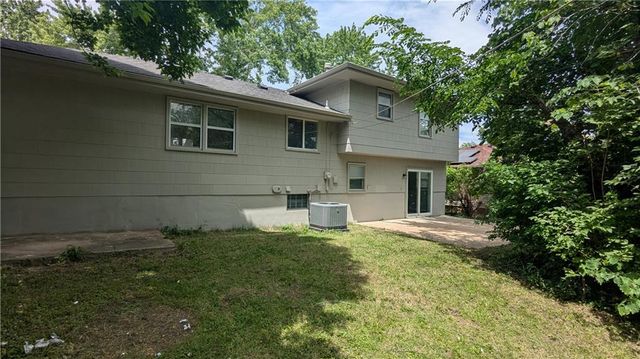 7915 E 117 Terrace, Kansas City, MO 64134