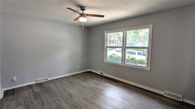 7915 E 117 Terrace, Kansas City, MO 64134