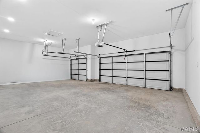 10643 Village Drive, Foristell, MO 63348