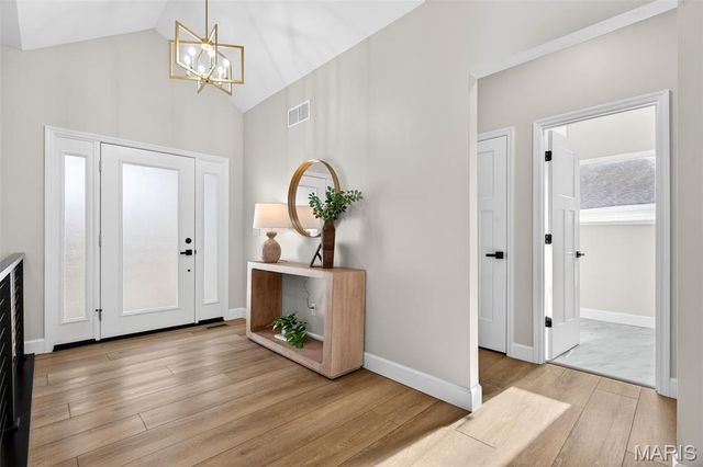 10643 Village Drive, Foristell, MO 63348