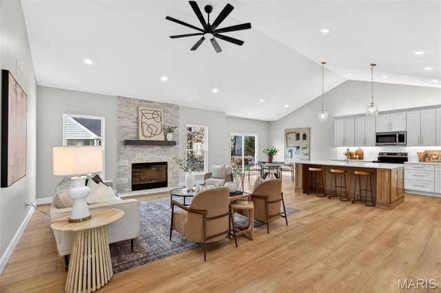 10643 Village Drive, Foristell, MO 63348