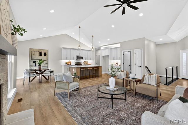 10643 Village Drive, Foristell, MO 63348