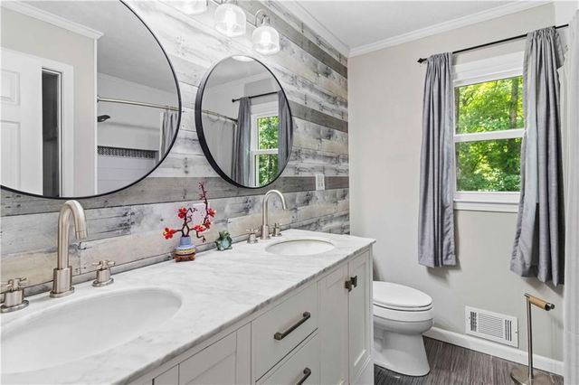 606 Echo Lane, Woodstock, GA 30189