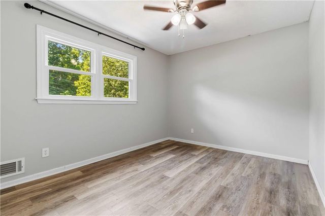 606 Echo Lane, Woodstock, GA 30189