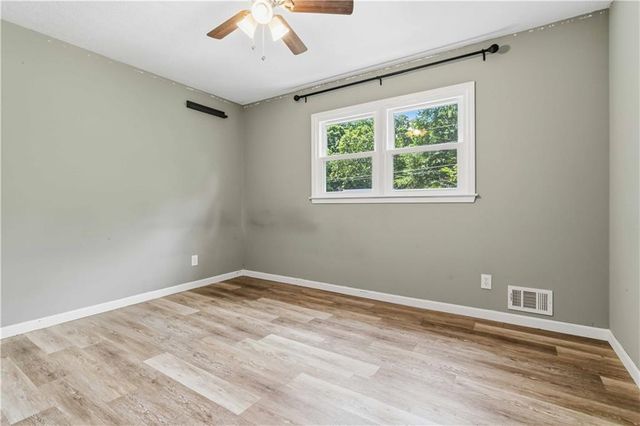 606 Echo Lane, Woodstock, GA 30189