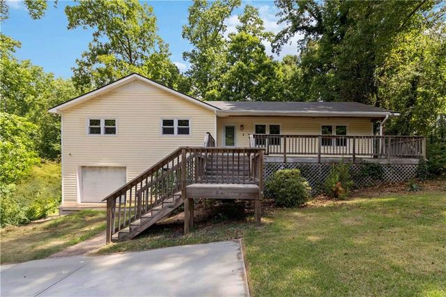 606 Echo Lane, Woodstock, GA 30189
