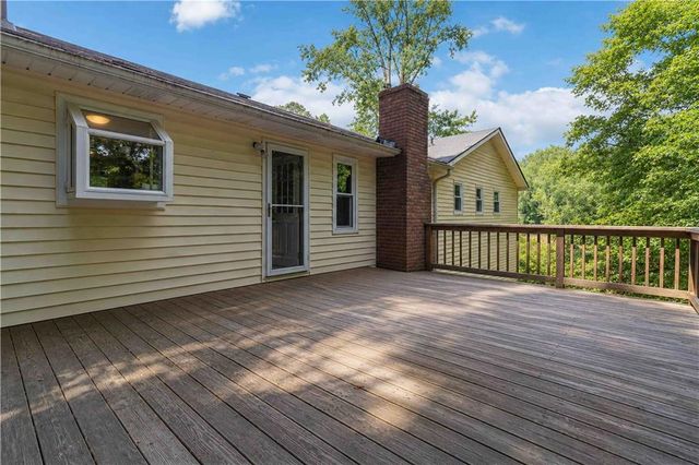 606 Echo Lane, Woodstock, GA 30189